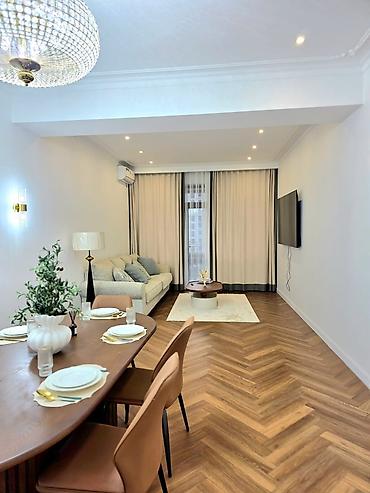 парк авеню: 4 комнаты, 175 м², Асанбай мкр Элитка, 5 этаж, Дизайнерский ремонт — 2