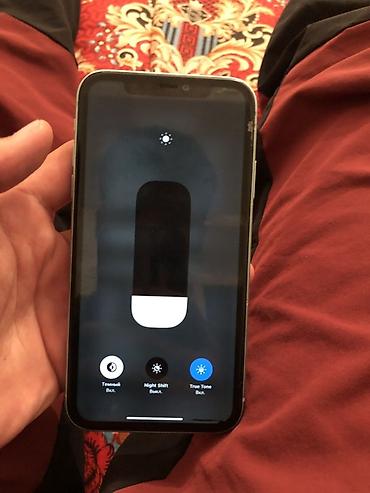 IPhone 11, 64 ГБ - Модель: iPhone 11 (номер модели MWLY2KH/A) -
