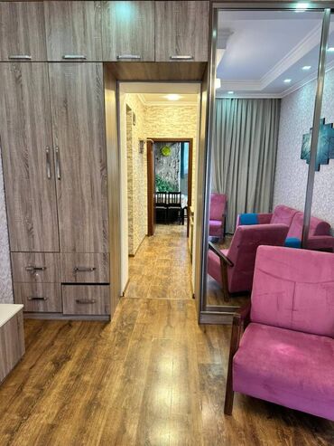 Uzunmüddətli kirayə mənzillər: Şəhərin tam mərkəzində, Sahil parkının yaxınlığında, Xaqani küçəsində — 10