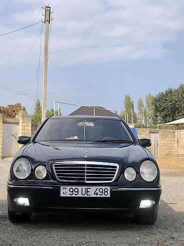 roliklərin satisi: Mercedes-Benz E-Class: 3.2 l | 2000 il Sedan — 5