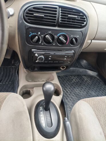 Dodge: Dodge Неон: 1999 г., 2 л, Автомат, Бензин, Седан at lalafo.kg — 4 Dodge: Dodge Неон: 1999 г., 2 л, Автомат, Бензин, Седан — 4