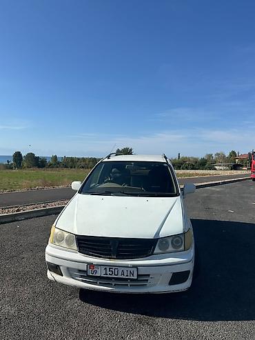 Nissan Presage: 1999 г., 2.4 л, Автомат, Бензин, Минивэн at lalafo.kg Nissan Presage: 1999 г., 2.4 л, Автомат, Бензин, Минивэн