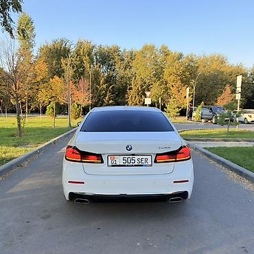 lixiang li 9: BMW 5 series: 2022 г., 2 л, Автомат, Бензин, Седан — 3