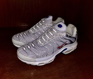 air jordan 1: Nike air max plus tn Качество: Шикарная Состояние: Хорошое Очень