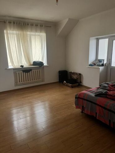 Продажа домов: Дом, 204 м², 4 комнаты, Агентство недвижимости, Косметический ремонт — 9