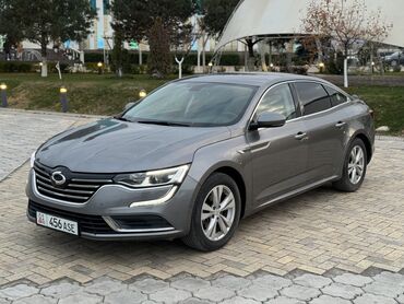 Renault: Renault : 2018 г., 2 л, Автомат, Газ, Седан