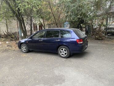 Башкалар: Продаётся универсал синего цвета. Кузов 5‑дверный, компактного класса