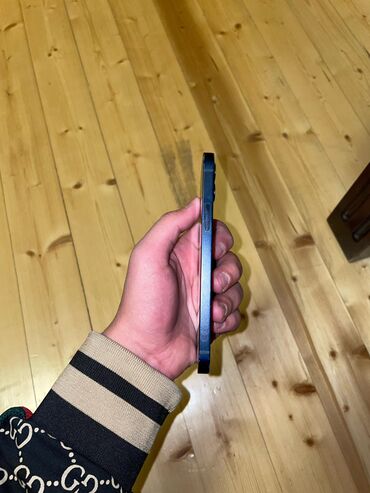 Apple iPhone: IPhone 12, 64 GB, Jet Black, Face ID, Simsiz şarj, Sənədlərlə — 7