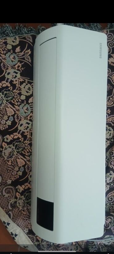 Boşqablar: Satilir tecili 20 gun isleyib 700 azn elaqe nomre 50 678 71 06 whatsap