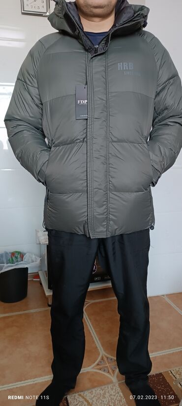оптом куртка: Куртка XL (EU 42), 2XL (EU 44), 3XL (EU 46), цвет - Черный