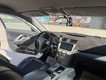 100 крузак: Toyota Camry: 2009 г., 2.5 л, Автомат, Бензин, Седан — 2