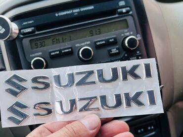 Мотозапчасти: 3d-наклейка на Suzuki, логотип, эмблема