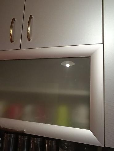 forma ideale komode fiokari: Hitna prodaja 
Kuhinja pravljena po meri
Bg Banjica — 3