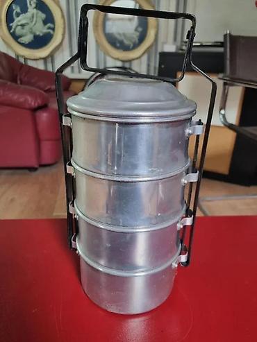 globus bife za pice: STARA ALUMINIJUMSKA MANJERKA | Stara aluminijumka manjerka sa četiri — 1