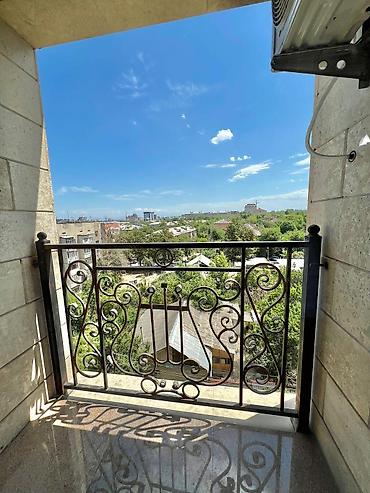 Долгосрочная аренда квартир: 3 комнаты, Агентство недвижимости, Без подселения — 13