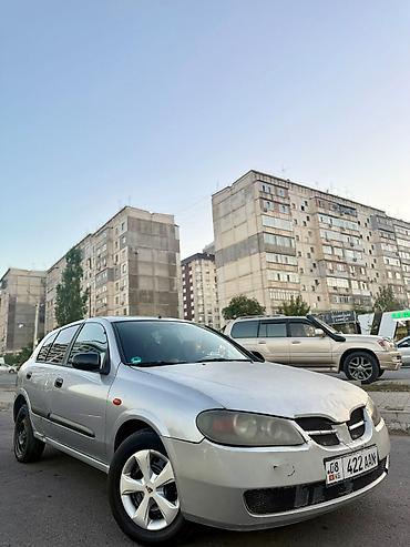 Nissan Almera: 2002 г., 1.5 л, Механика, Бензин, Хэтчбэк