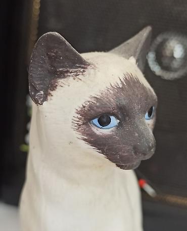 Heykəlciklər: Kolleksiya fiquru.Japan. 
Ünvan Əhmədli — 2