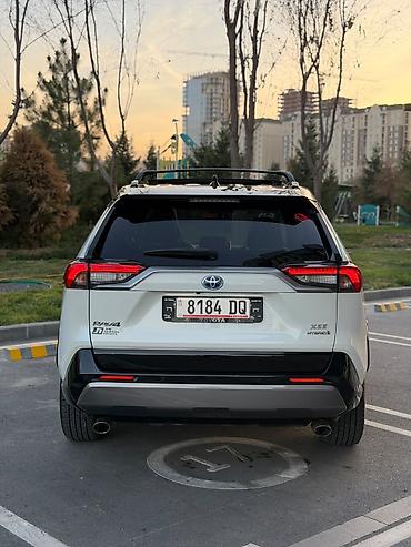Toyota: Toyota RAV4: 2020 г., 2.5 л, Автомат, Гибрид, Кроссовер — 6