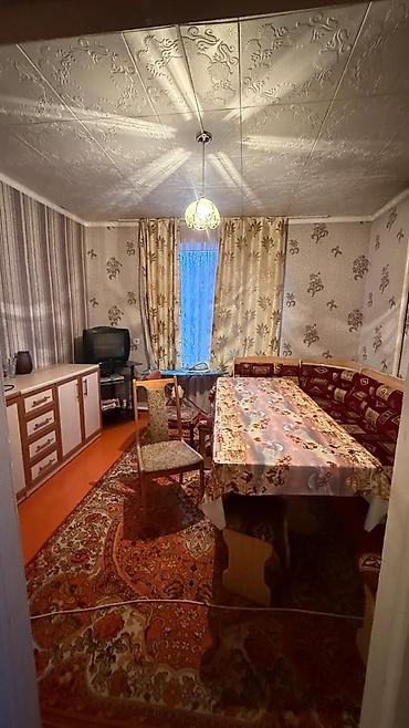 Продажа коттеджей и домов: В связи с переездом, продаётся добротный, утеплённый дом, новой — 8