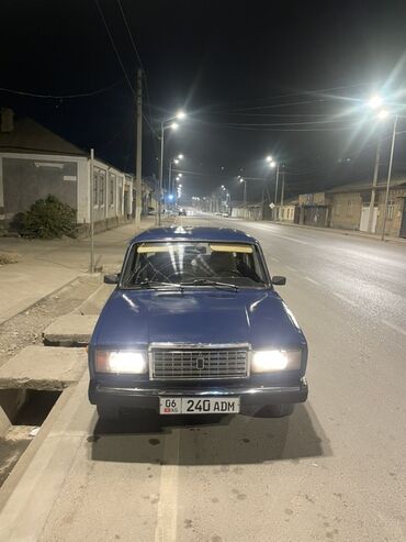 покрышки на ниву 2121: ВАЗ (ЛАДА) 2107: 1998 г., 1.6 л, Механика, Бензин, Седан at lalafo.kg покрышки на ниву 2121: ВАЗ (ЛАДА) 2107: 1998 г., 1.6 л, Механика, Бензин, Седан