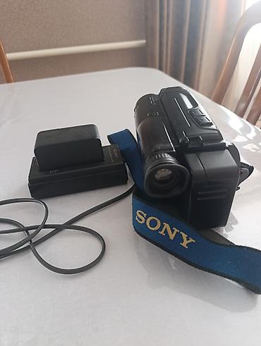 Техника жана электроника: Видеокамера Sony Handycam Video8 CCD-TR370E (PAL) - Формат записи — 4