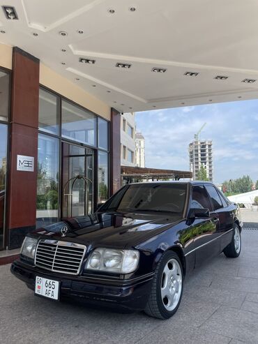 мерс 124 1995 год: Mercedes-Benz E 220: 1995 г., 2.2 л, Автомат, Бензин, Седан