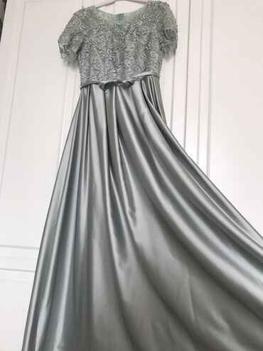 платье 48 размер: Вечернее платье, Длинная модель, 4XL (EU 48)