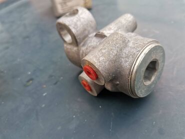 Auto delovi: Korektor kocnica(peti cilindar)Lada 7 Riva. Novo. Cena 3000 dinara — 2