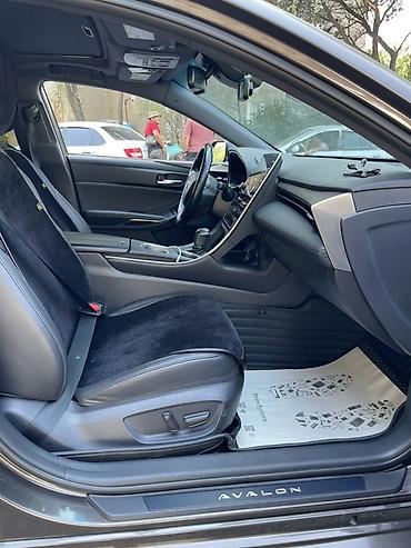 voxy noah: Toyota Avalon: 2018 г., 2.5 л, Автомат, Бензин, Седан — 6