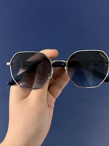 optik eynək çərçivələri: Gün eynəyi, Cartier, Yeni — 1