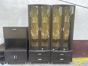 стенку мебельную для гостиной: Зал үчүн гарнитур, Колдонулган, МДФ, Өзү алып кетүү