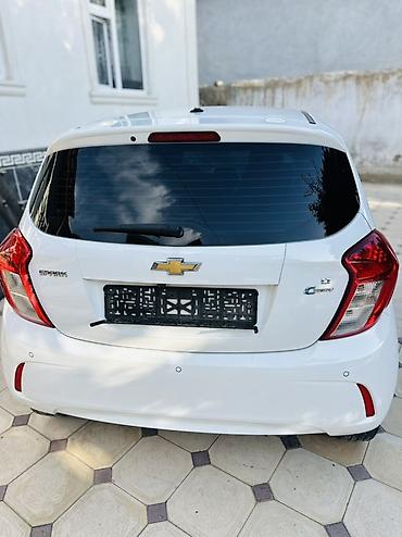 Chevrolet: Chevrolet Spark: 2017 г., 1 л, Вариатор, Бензин, Хэтчбэк — 7