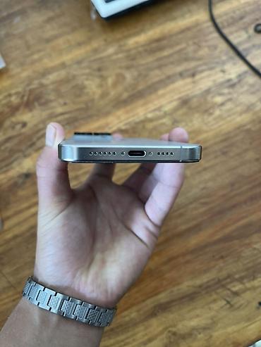 Apple iPhone: IPhone 15 Pro Max, Б/у, 256 ГБ, Natural Titanium, Чехол, Кабель, 86 % — 3