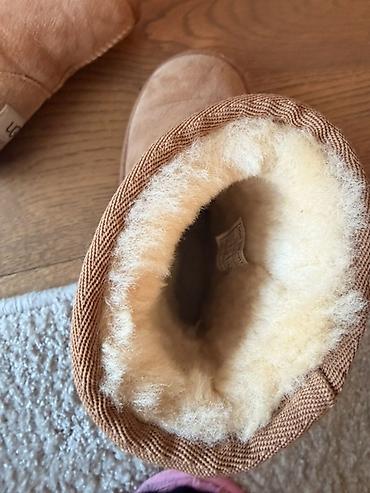 Ugg obuća: Ugg čizme, bоја - Braon — 6