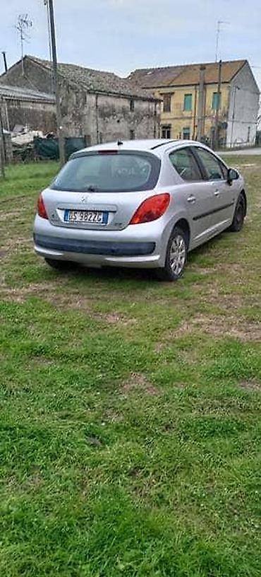 DELOVI ZA PEUGEOT 207 | Polovini delovi za Peugeot 207 Delovi — 1