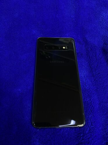сот тел: Samsung Galaxy S10, 128 ГБ, цвет - Черный