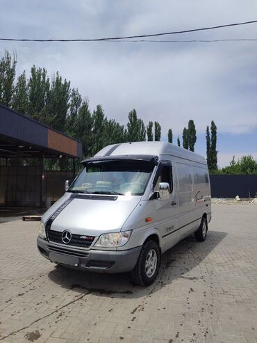 колеса кыргызстан бишкек: Жеңил жүк ташуучу унаа, Mercedes-Benz