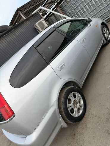 Honda: Honda Stream: 2001 г., 0.2 л, Автомат, Бензин, Универсал — 2