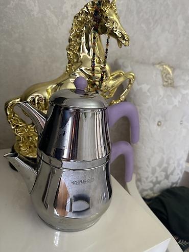 Qab-qacaq və mətbəx ləvazimatları: Yeni, rəng - Bənövşəyi, Dəm caydanı, Paslanmayan polad, 2,5 bucket volume l, Türkiyə — 2