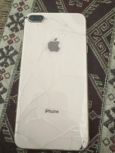 i̇phone 7 128gb: IPhone 8 Plus, 64 GB, Ağ, Qırıq — 3