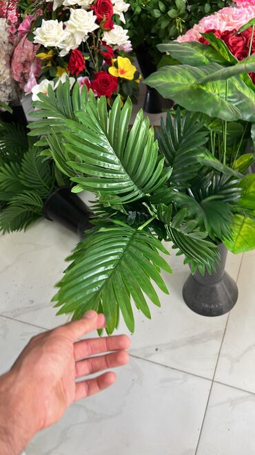 Süni güllər: 50 man baslayan qiymetler — 14