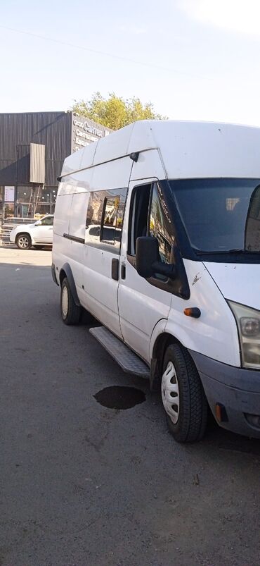 рация для фуры: Ford Transit: 2013 г., 2.9 л, Механика, Дизель, Бус