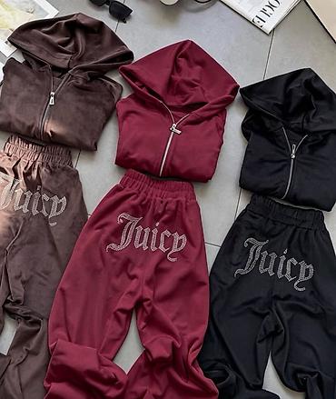 helanke 8: Ženski velur trenerka komplet “Juicy”
3400din
S M L — 6