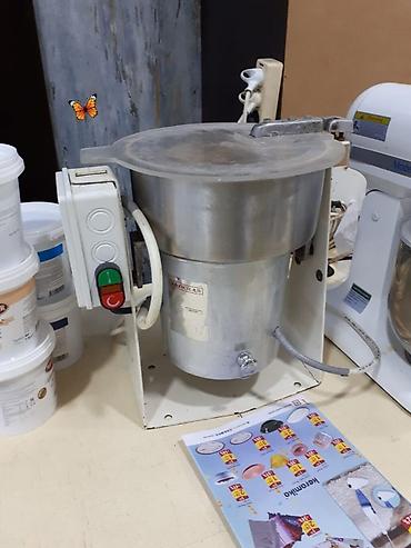 yuk maşını ilə barter: Üyüdücü 299m ünvan Əhmədli. SAMİRƏ — 1