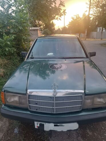 продаю или меняю с доплатой: Mercedes-Benz 190: 1990 г., 2 л, Механика, Бензин, Седан