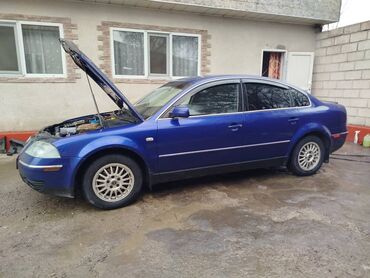 Volkswagen: Volkswagen Passat: 2001 г., 1.8 л, Механика, Газ, Седан