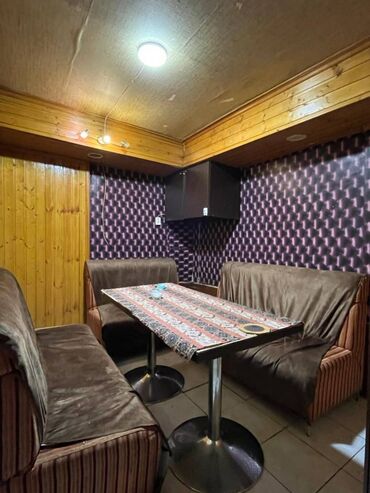 Kommersiya daşınmaz əmlakının satışı: Binəqədi rayonu, 9-cu Mikrorayonda, ümumi sahəsi 170 kv/m olan, yeni — 6