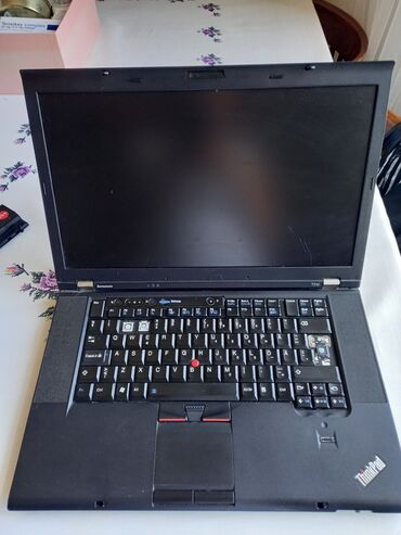 Noutbuk və netbuklar: Model: Lenovo Thinkpad t510 Yaddaş:500gb hdd Operativ yaddaş (RAM)