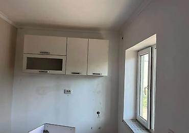 flat osh: Квартира берилет.2 комната. Ичинде душ бар.Кухонный бар.Жылуу — 3
