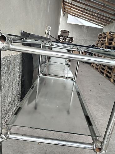 Rəf vitrinləri: Şüşə vitrin rəf sistemi - Material: temperli şüşə rəflər və — 10